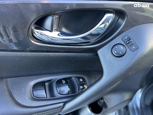 Nissan Rogue 2016 серый - фото 16