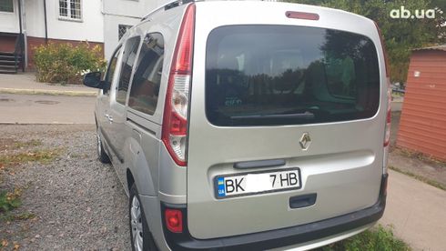 Renault Kangoo 2014 серебристый - фото 2