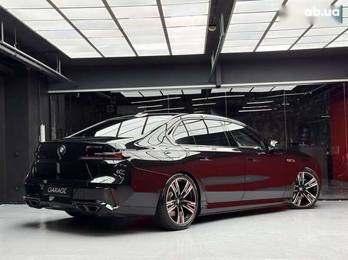 BMW 7 серия 2023 - фото 23