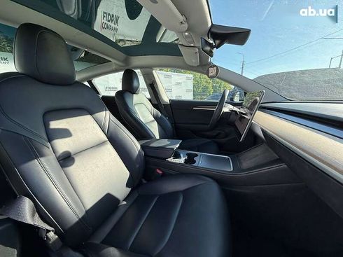 Tesla Model 3 2023 - фото 7