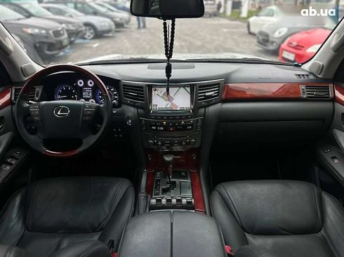Lexus LX 2008 - фото 19