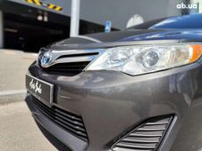 Продаж вживаних Toyota Camry в Київській області - купити на Автобазарі