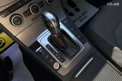 Volkswagen Passat 2012 - фото 19