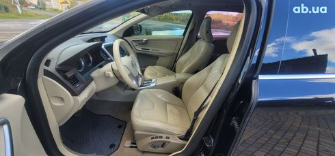 Volvo XC60 2011 черный - фото 11