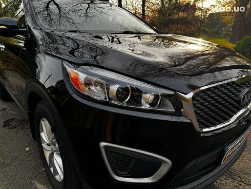 Kia Sorento 2017 черный - фото 3