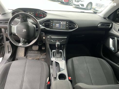 Peugeot 308 2017 черный - фото 34