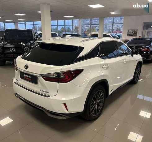 Lexus RX 2017 - фото 5