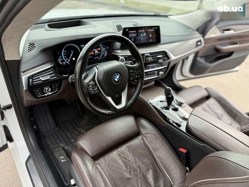 BMW 6 серия 2017 - фото 30