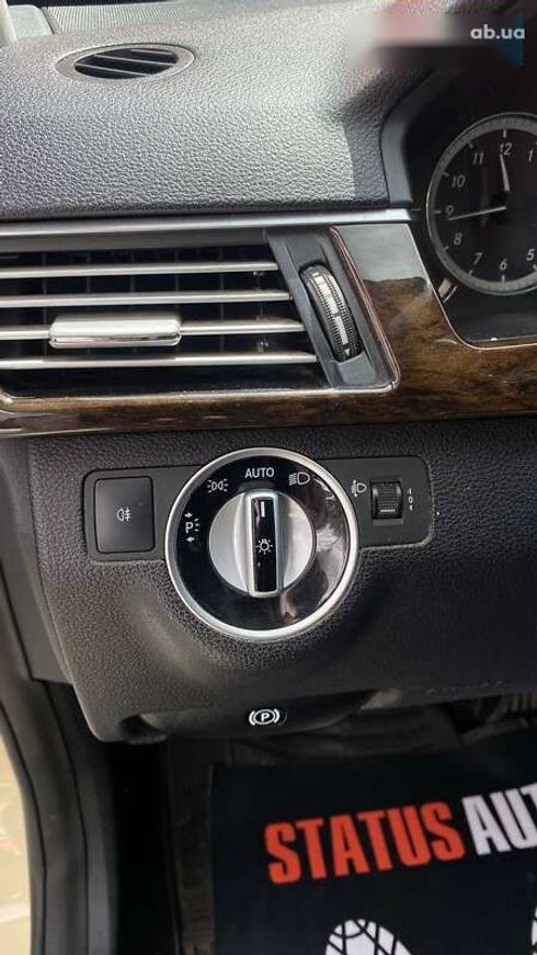 Mercedes-Benz E-Класс 2013 - фото 17