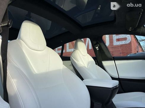 Tesla Model S 2017 - фото 22