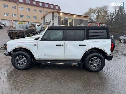 Ford Bronco 2022 - фото 10