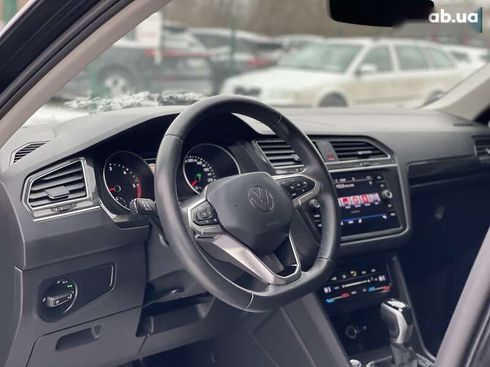 Volkswagen Tiguan 2022 - фото 25