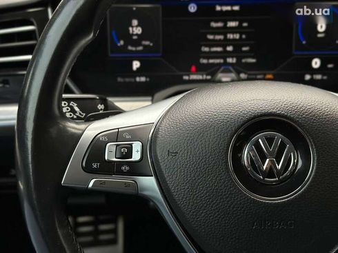 Volkswagen Touareg 2018 - фото 29