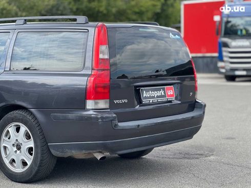 Volvo V70 2002 серый - фото 8