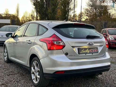 Ford Focus 2013 - фото 6