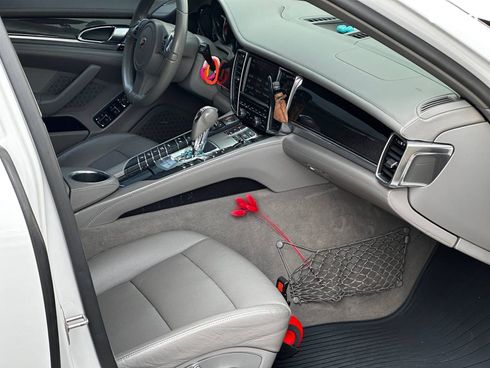 Porsche Panamera 2010 белый - фото 24