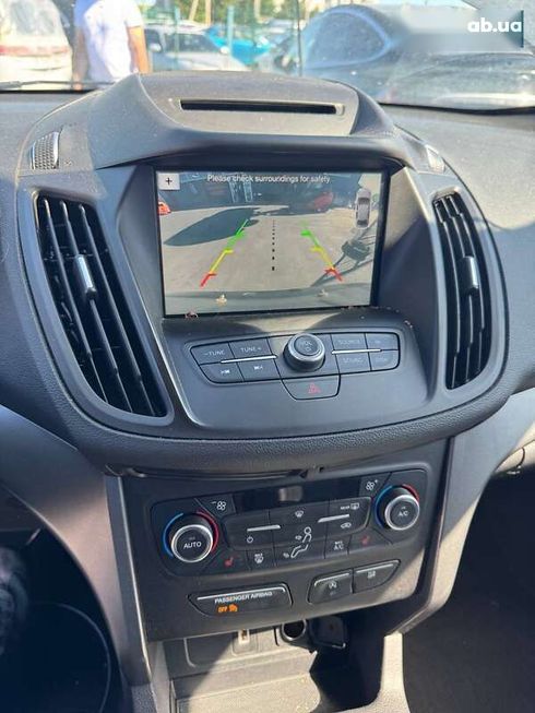 Ford Escape 2018 - фото 15