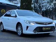 Продажа б/у Toyota Camry во Львове - купить на Автобазаре