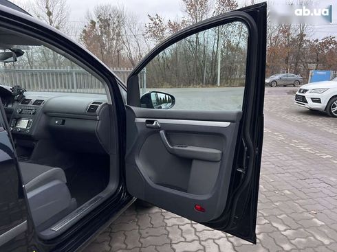 Volkswagen Touran 2011 - фото 28