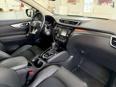 Nissan Qashqai 2017 - фото 29