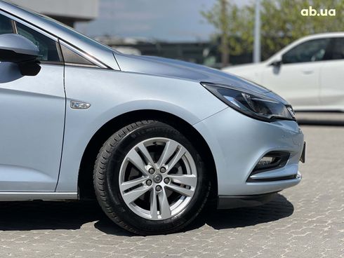 Opel Astra 2017 серый - фото 7