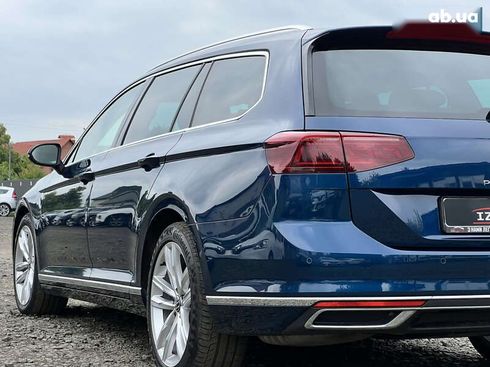 Volkswagen Passat 2022 - фото 12
