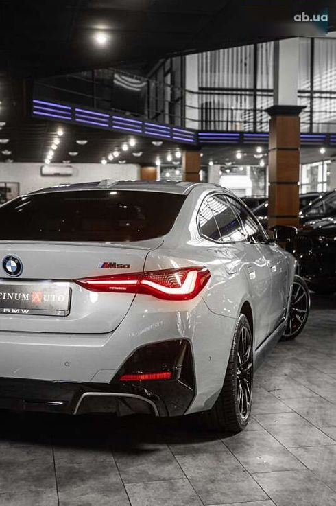 BMW i4 2021 - фото 18