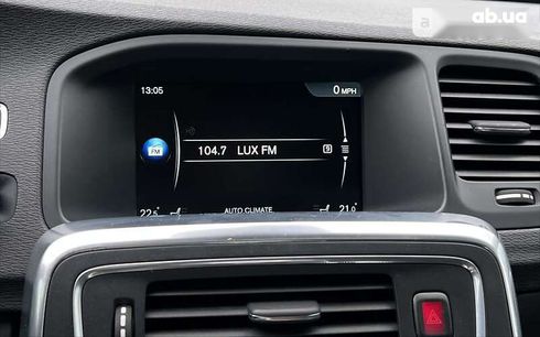 Volvo S60 2015 - фото 19