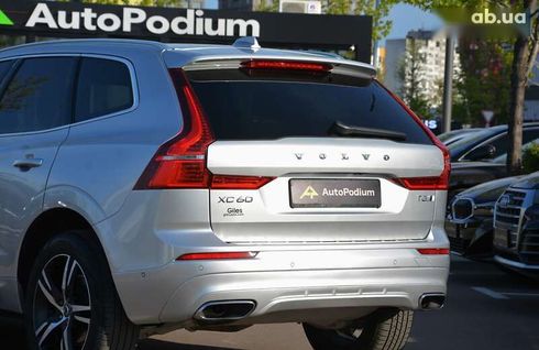 Volvo XC60 2018 - фото 9