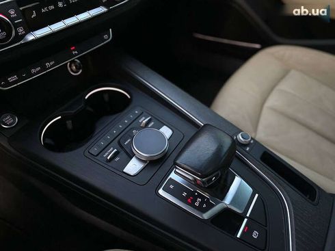 Audi A4 2016 - фото 17