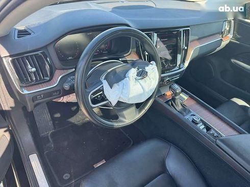 Volvo S60 2021 - фото 15