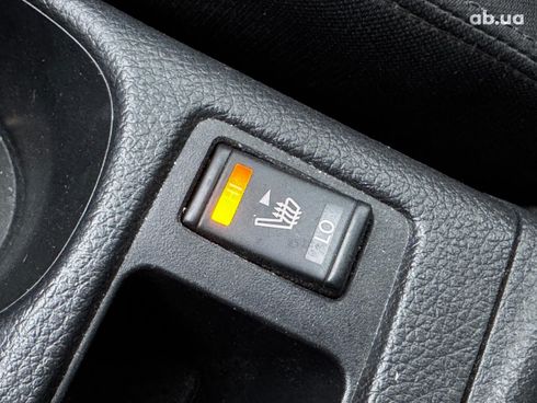 Nissan Rogue 2017 серый - фото 24