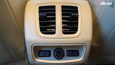 Ford Taurus 2017 - фото 30