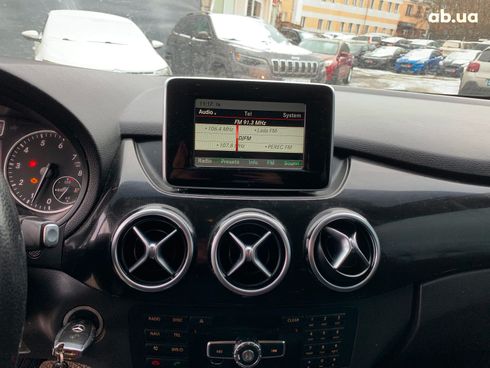 Mercedes-Benz B-Класс 2014 черный - фото 33