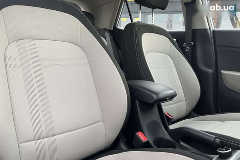 Hyundai Venue 2021 - фото 27