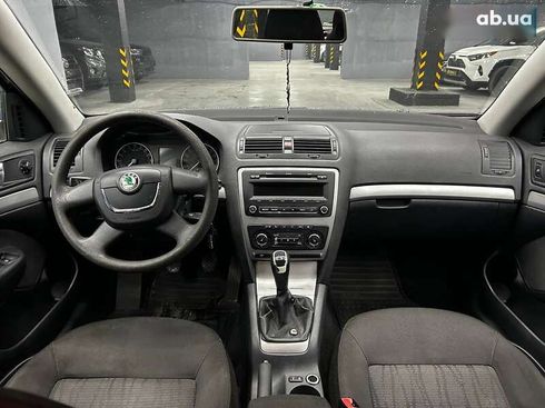Skoda Octavia 2012 - фото 9