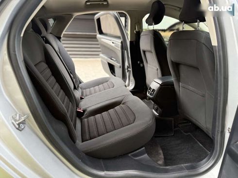 Ford Fusion 2018 - фото 20