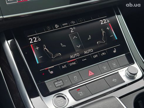 Audi Q8 2021 белый - фото 53