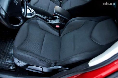 Peugeot 308 2012 - фото 2