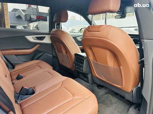 Audi Q8 2023 - фото 23