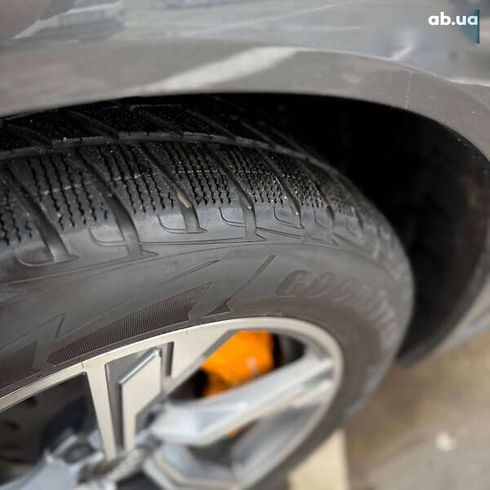 Audi E-Tron 2019 - фото 19