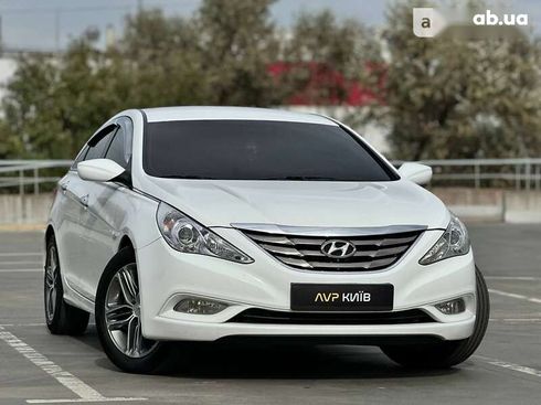 Hyundai Sonata 2010 - фото 2