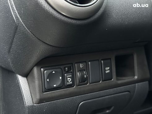 Nissan Note 2008 серый - фото 17