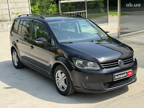 Volkswagen Touran 2011 черный - фото 3