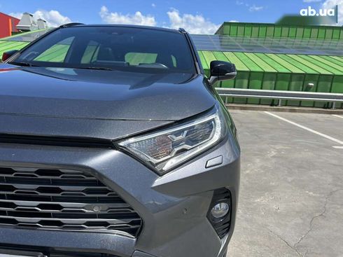 Toyota RAV4 2020 - фото 9
