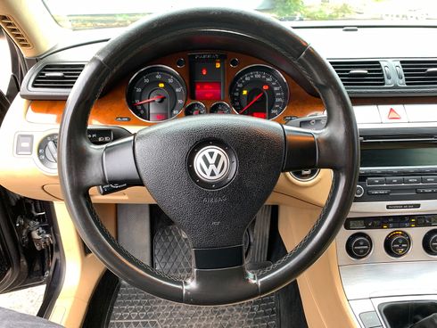 Volkswagen passat b6 2007 черный - фото 33