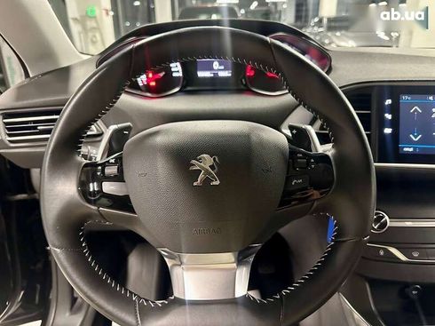 Peugeot 308 2020 - фото 25