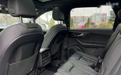 Audi Q7 2020 - фото 27