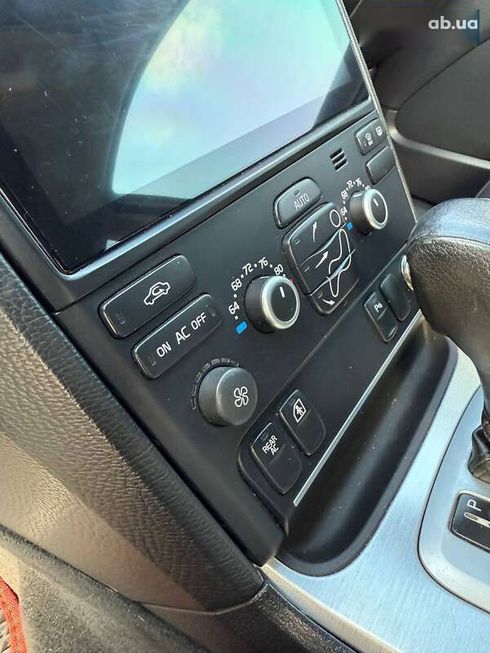 Volvo XC90 2012 - фото 21