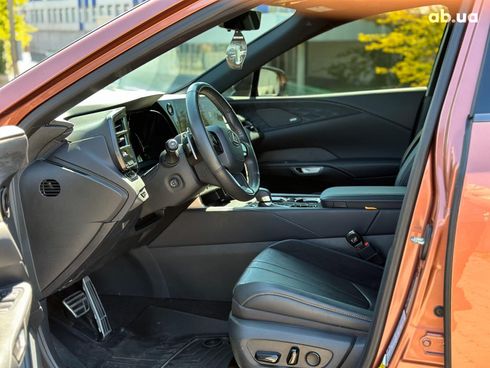 Lexus RX 2023 оранжевый - фото 19